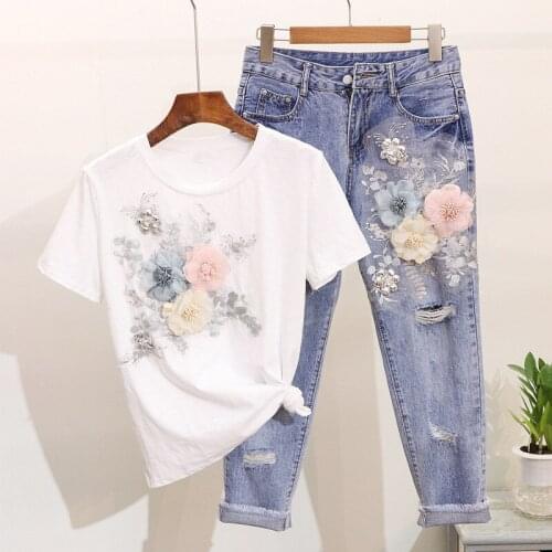 Women O-neck Fly Knee-length Limited Rushed Cotton Free Shipping 2020 Female Embroidery Flower Short Sleeve Jeans