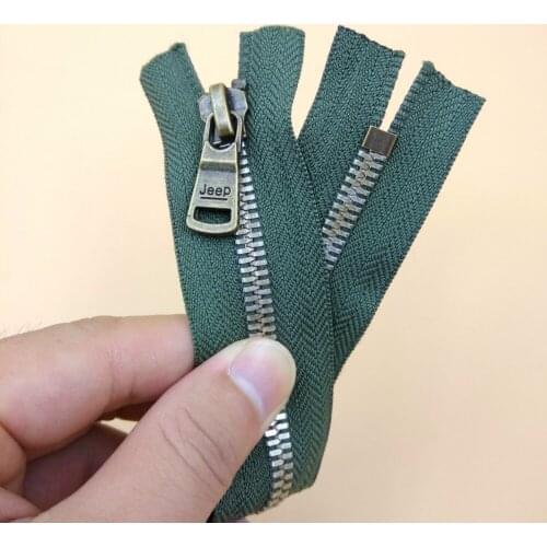 Free shipping 5# High Quality Short Metal Zipper 20cm 4pcs For Sewing DIY Bags Pillow Pocket Placket Accessories