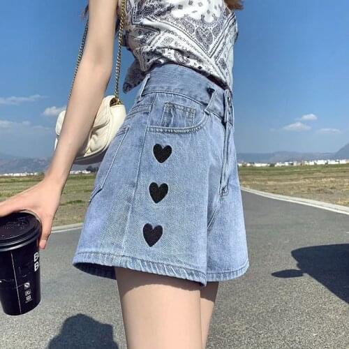 Womens Shorts Love Denim Shorts Summer 2021 New Super High Waist Thin Loose Wide Leg A-line Hot Pants Motorcycle Shorts Women
