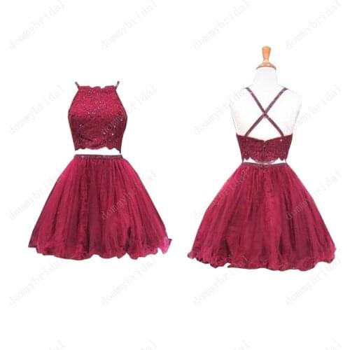 2021 Popular Burgundy Two Pieces Short Homecoming Prom Dress Lace Criss-Crossing Back Beads Graduation Cocktail Dress Cheap