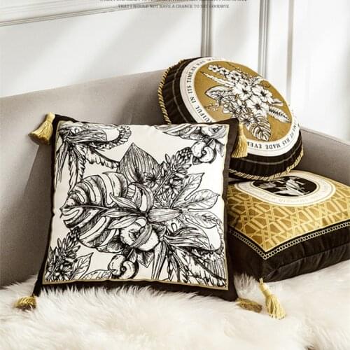 Luxury Cushion Cover Black Gold Series Vintage Velvet Pillow Cases Floral Print With Heavy Tassel American Style for Home Office
