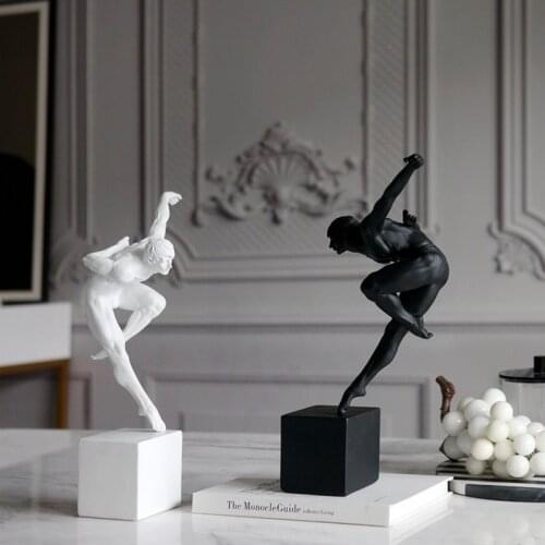 Modern Luxury Model Room Sales Office Abstract Character Master Sculpture Hotel Soft Decorations Accessories Home Furnishings