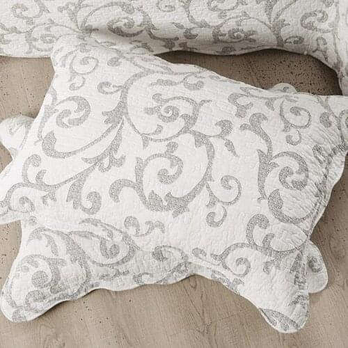 A Pair of Pillow Cases 2 Pcs Cotton Pillow Cover Vine Quilting Pillowcase Size 50x70cm Small White Flower/Dark Blue Rich Flower