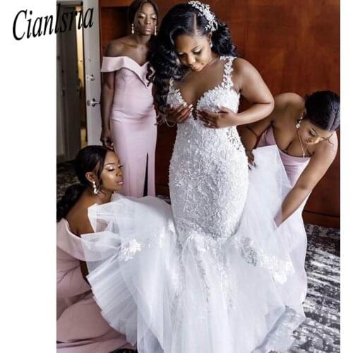 Vintage Spaghetti Strap Mermaid Wedding Dresses Lace Appliques Pearls Tiered Tulle Country Bridal Gowns 2020