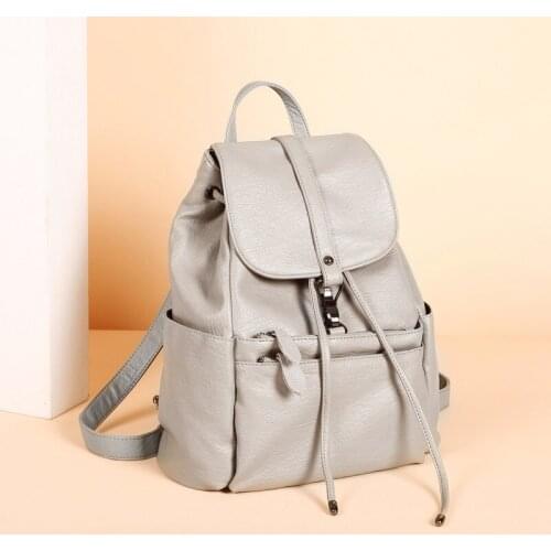 Women Backpack High Quality Oil Wax Leather Backpack Chest Bag Fashion Travel Backpack Daily Bag Backbag Mochila Sac New C1727