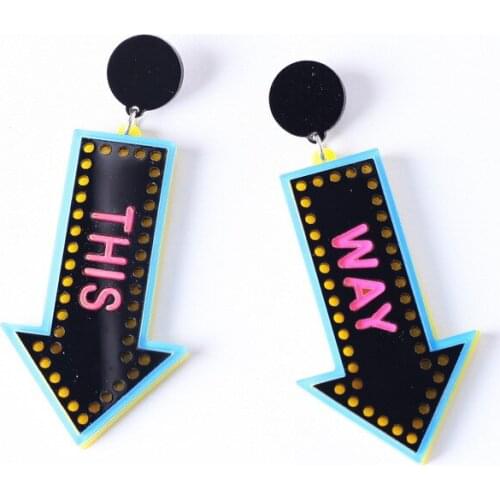 Korea Personality Contrast Color Arrow Sign Drop Earrings For women Fashion Letter "THIS WAY" Acrylic Earrings Nightclub E18072