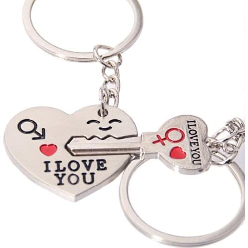 Couples I LOVE YOU Letter Keychain 1 Pair Heart Key Ring Lock Lock Rings Valentines Day Gifts Lovers Love Key Chain Souvenirs