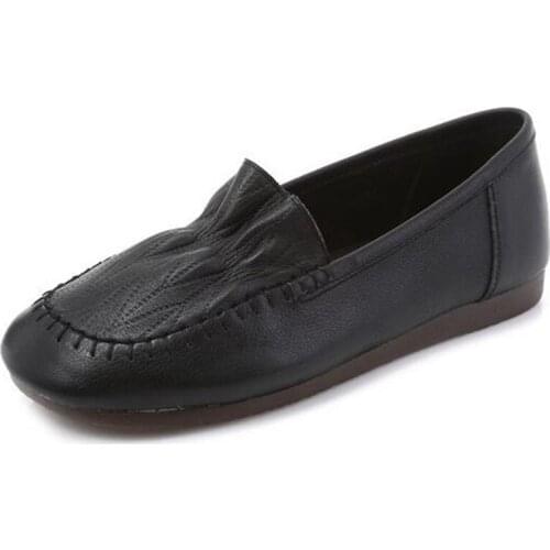 2021 New Spring Top Soft Cowhide Comfortable Shoes Mother Flats Soft Sole Non-slip Wearable Flat Casual Shoes Woman Large Size