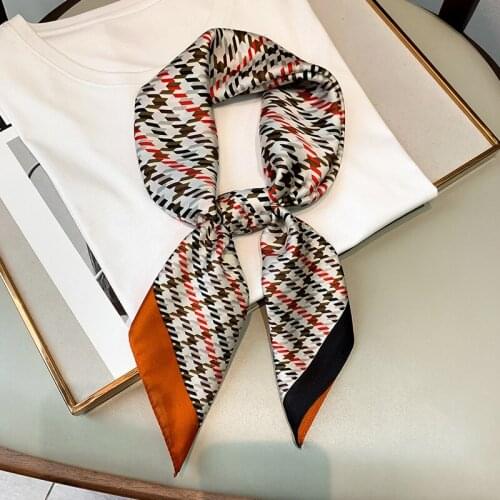 2021 Fashion Sunscreen Square Towel Luxury Print Dustproof Kerchief Autumn Female Popular Silk Scarves New Lattice 70X70CM Shawl