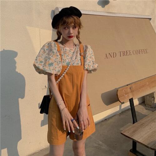 Student Sets 2021 Summer Loose Fashionable Teeny Girls Clothes Japanese Style Bubble Sleeve Top + Strap Shorts 2 Pieces Sets