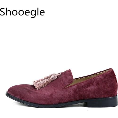 Fashion Pointed Toe Suede Men Casual Shoes Tassel Loafers Slip On Smoking Flats Mens Dress Shoes