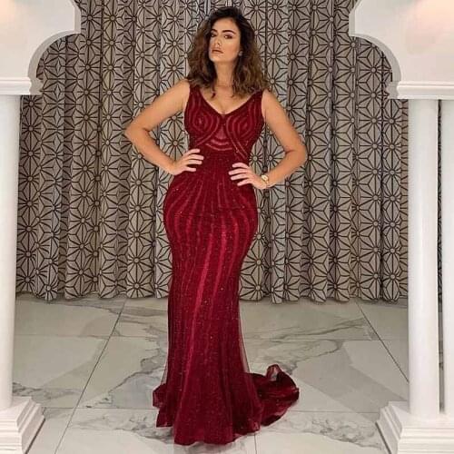 New Classic Wine Red Long Evening Dress Mermaid V Neck Stones Beaded Formal Evening Gowns Backless Real Photos