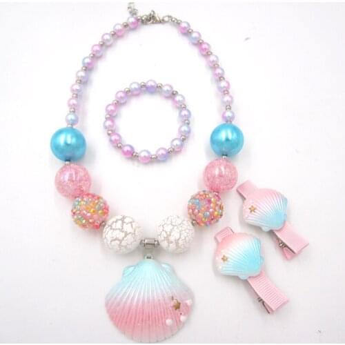 3pcs/Set 2021 Summer Cute Baby Girl Gift Blue+Pink Color Shell Pendant Chunky Rhinestone Bubblegum Necklace Bracelet Hairpin Set