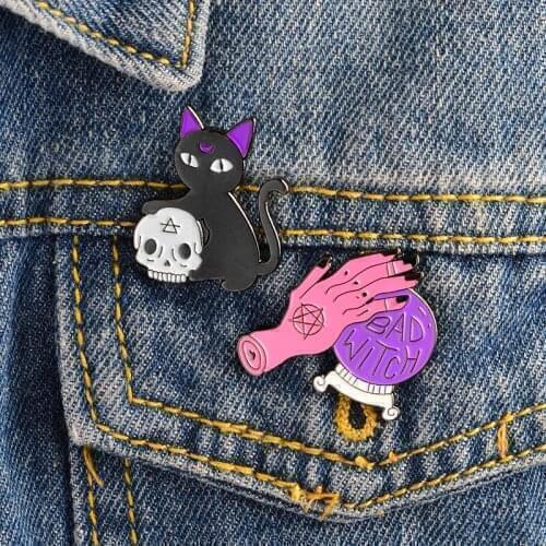 Gothic Jewelry Witch Hand Magic Crystal Ball Skull Cat Brooch Pins Buckle Denim Shirt Collar Lapel Pin Badge Punk Accessories