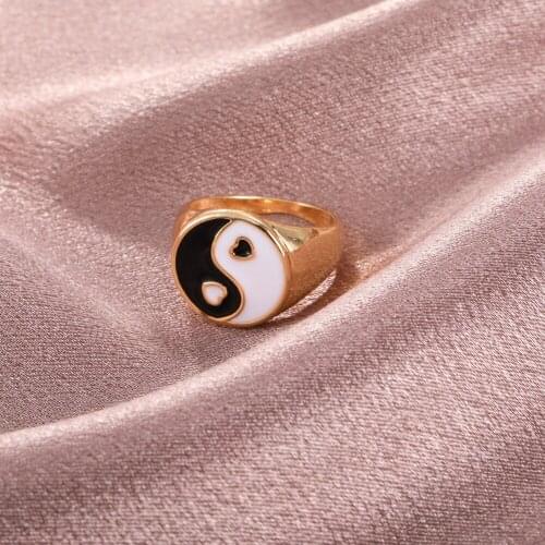 Vintage Colorful Heart Tai Chi Ring Hip Hop Jewelry Enamel Temperament Yin Yang Pink Heart Gossip Rings For Women Girls
