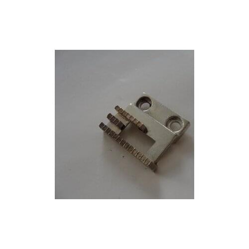 SINGER HOME SEWING MACHINE WITH FEEDING 77-1