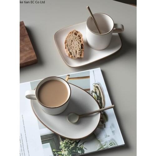 Japanese Retro Ceramic Exquisite Coffee Cup and Saucer Set European Mugs Coffee Cups American Mugs Breakfast Cup Set with Spoon