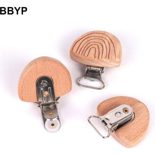 10Pcs Wooden Pacifier Clips Beech Engrave Rainbow Baby Teether Safety Clasp Holder DIY Dummy Chain Toys Accessories