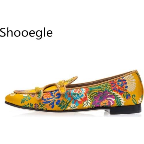Men Yellow-toned Multicolor Jacquard Canvas Matching buttons Dress Shoes Double-monk Loafers Floral Embroidery Casual Shoes