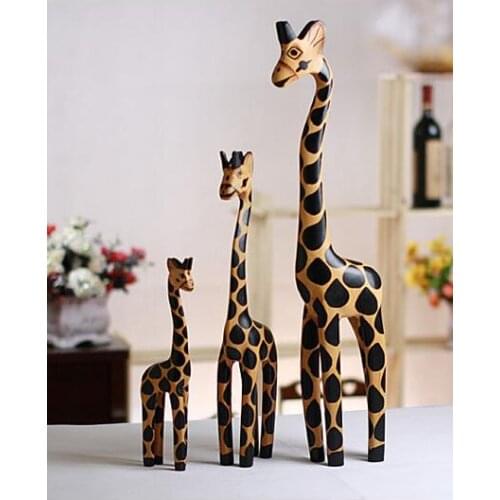 CREATIVE WOOD FAMILY OF THREE GIRAFFE WOODER CRAFTWORK STATUE LIVING ROOM TV CABINET ENTRYWAY DESKTOP DECORATION X2572