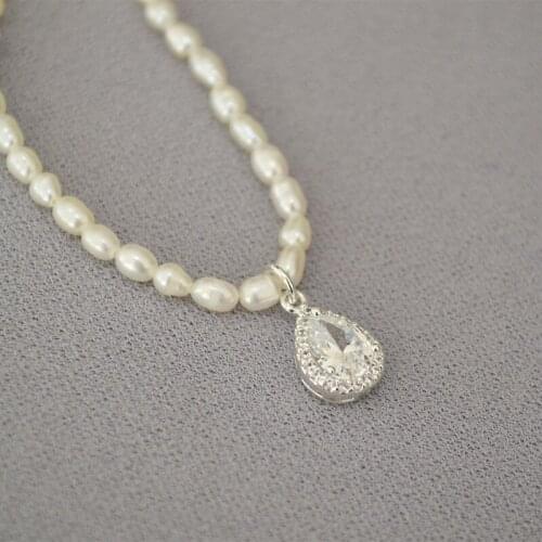 French gentle soft fresh water rice grain pearl fire color zircon Love Pendant clavicle chain short necklace