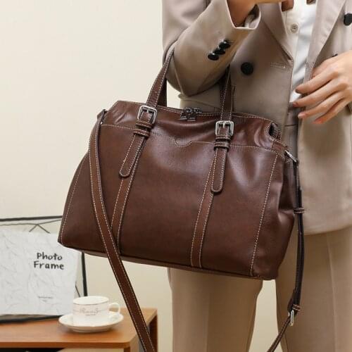 Stylish womens bag new leather tote bag cross-body bag retro one-shoulder bag large bag fashion lovers