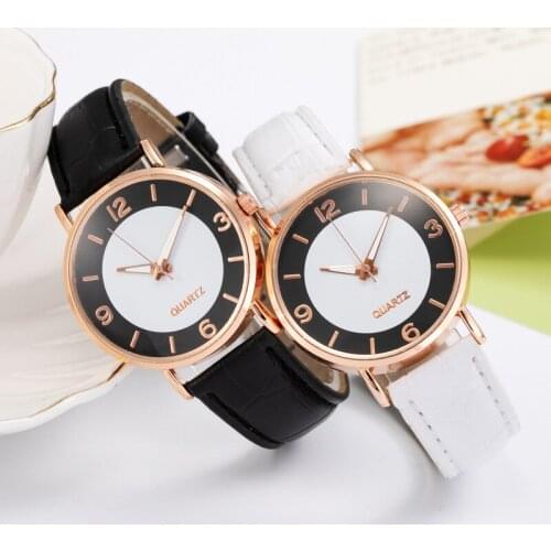 Women Watches Simple Vintage Small Dial Watch Sweet Leather Strap Outdoor Sports Wrist Clock Gift