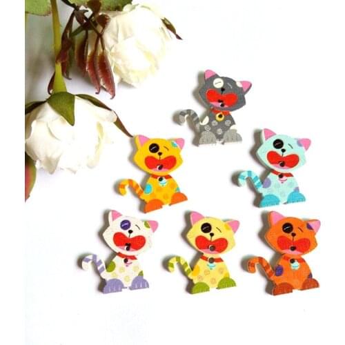 40pcs/lot Cat DIY 2 Holes patterns cartoons Wood Sewing Button Decorative Scrapbooking Sewing Accessories