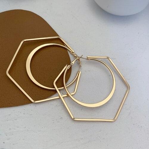AMORCOME Trendy Unique Design Geometric Hoop Earrings Women Circle Round Earrings Statement Jewelry Party Gift