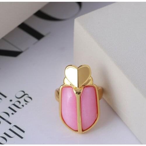 European and American style fun three-dimensional smooth love insect shape inlaid with pink Stone simple ring ring female