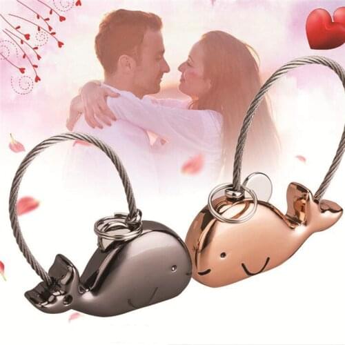 Sweet Kissing Whales Couple Keychain with Magnetism Women Mens Christmas Valentines Day Gift Keychain for Lover