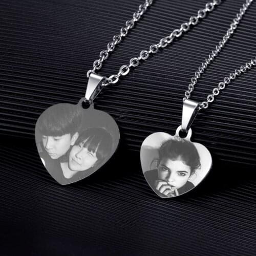 Drop Shipping Heart Necklaces for Women Stainless Steel Pendant Necklace Customized Valentines Day Mothers Day Gift 2021 New