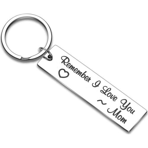 Mothers Day Gifts Keychain for Mom from Daughter Son Remember I Love You Mom Birthday Family Pendant Keyring for Women Her