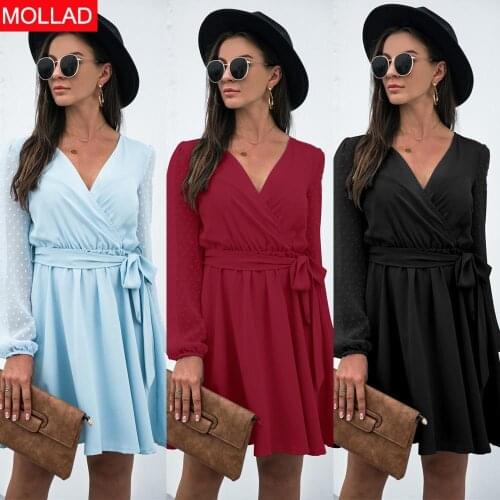 2021 Spring and Autumn Hot Sale New Solid Color and V-neck Long Sleeve Jacquard Fur Ball Dress