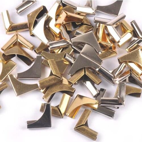 50pcs 15x15mm Metal Books Corners Protectors For Scrapbooking Albums Accessories Decorative Corner Menus Folders Box DIY Crafts