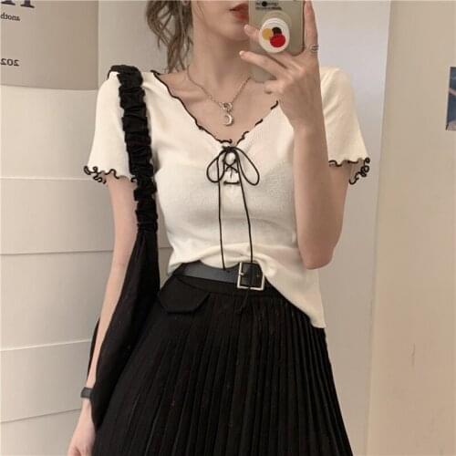 Lace Up Butterfly Sleeve T-Shirt Womens Summer 2021 New V-Neck Design Short Sleeved Slim Tshirt High Waist Navel Crop Top Lady