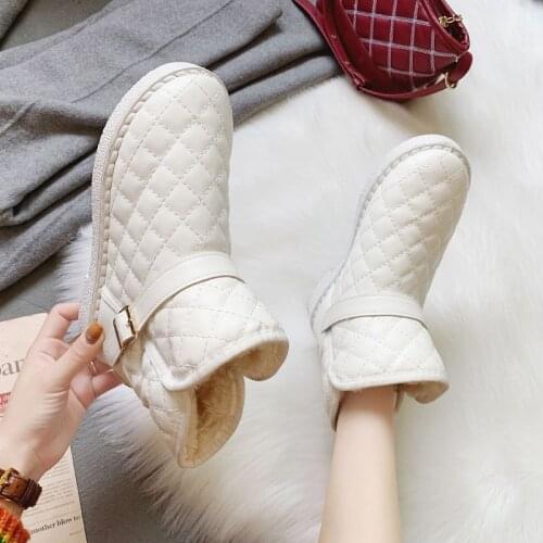 New Winter Womens Warm Snow Boots Sheepskin Inner Lining Comfortable Soft Womens Snow Boots Leather Boots