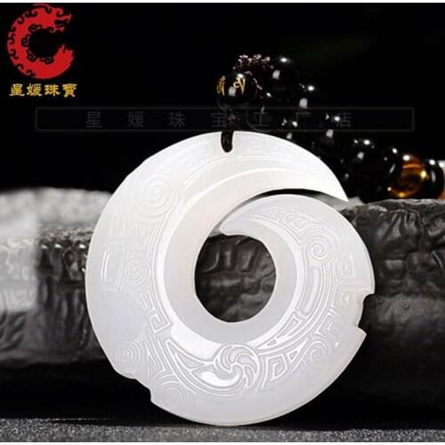 Fidelity Hetian Jade Jue Suet Jasper jasper Fortune Pendant Year of Fate Amulet Jade Pendant Pendant Jewelry with Certificate