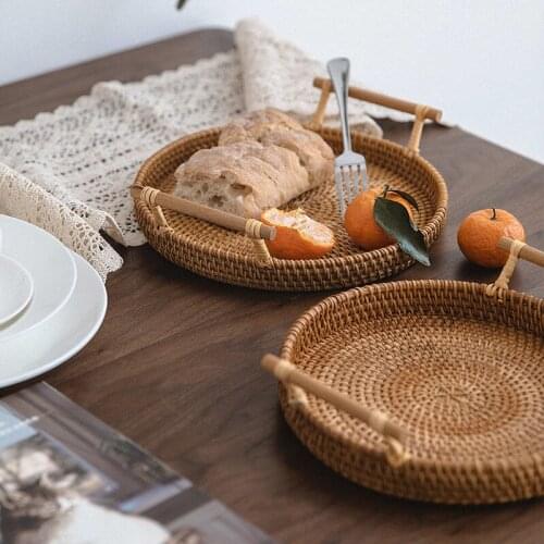 Round Rattan Dessert Plate Serving Tray with Handle Coffee Bread Plates Desserts Fruit Food Organizer Platter Home Table Decor