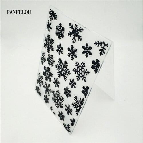 HOT plastic snowflake craft card making paper card album wedding decoration clip Embossing folders