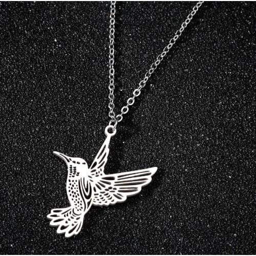 Animal Simple Necklace Stainless Steel Gold Hummingbird Necklace and Pendant Clavicle Chain Swallow Bird Christmas Gift