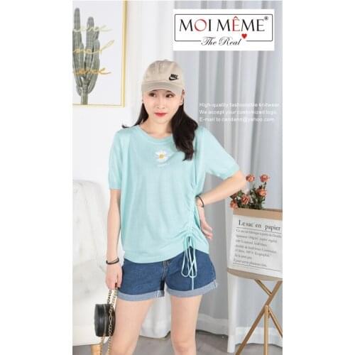 2021 left lace design new fashion knitwear college casual top