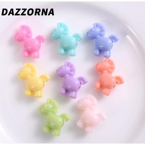Fashion 8colors 30Pcs/Pack Cute Cartoon Horse Shape With Hole Acrylic Beads Loose Spacer Beads For Necklace Diy Accessories