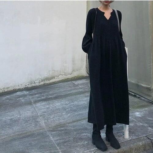Women Leisure V-Neck Solid Color Retro French Girl Chic Dresses 2021 Autumn Winter Fashion Bohemia Dress Female Elegant Clothes