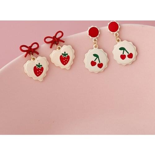U-Magical Korean Summer Cute Heart-shaped Strawberry Cherry Bow-knot Love Dangle Earring for Women Circle Fruit Earrings Jewelry