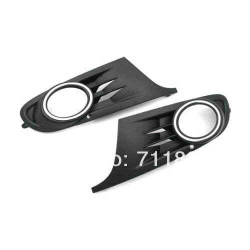 Fog Light Grille Insert With Chrome Ring Cutout For Volkswagen VW Jetta Sport Wagon