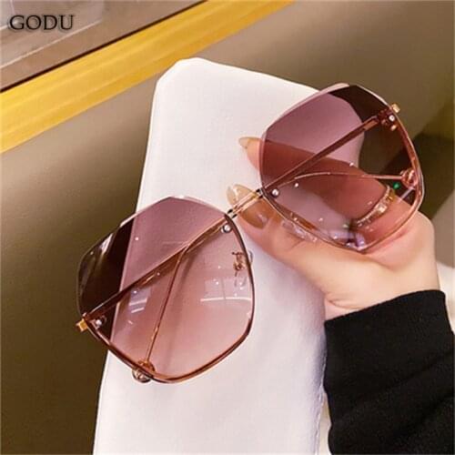 2021 Fashion Tea Gradient Sunglasses Women Ocean Water Cut Trimmed Lens Metal Temples Sun Glasses Female UV400
