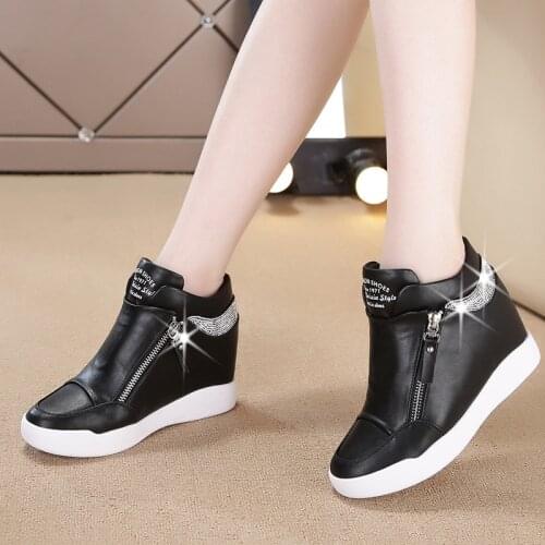 2021 New Winter Warm Casual Shoes for Women Ladies Winter Home Cotton High Heel Shoes Warm Fur Plush Lady Casual Sneakers