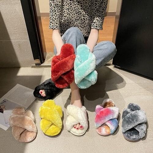Womens New Autumn and Winter Indoor Fuzzy Design Slippers Female Luxury Cozy Fluffy Warm Soft Plush Home Slipper