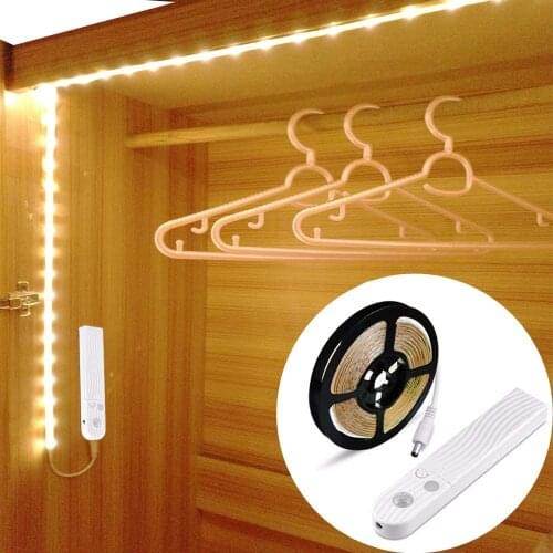 1/2/3m Wireless PIR Motion Sensor LED Bed Closet Night Light 5V 2835 60Leds Strip AAA Battery Power Flexiable Lamp Illumination